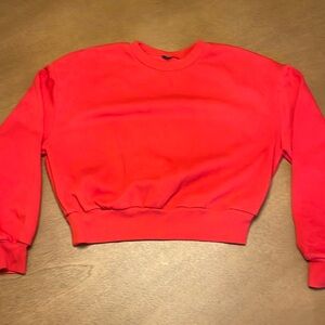 Red cropped crewneck